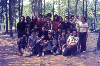 1976: Acampada de pioners i caravel·les al Miracle (Solsonès).