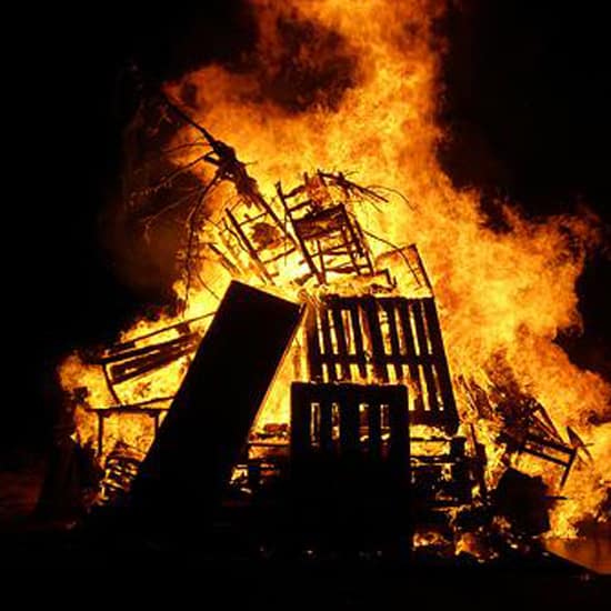 La foguerada de Sant Joan